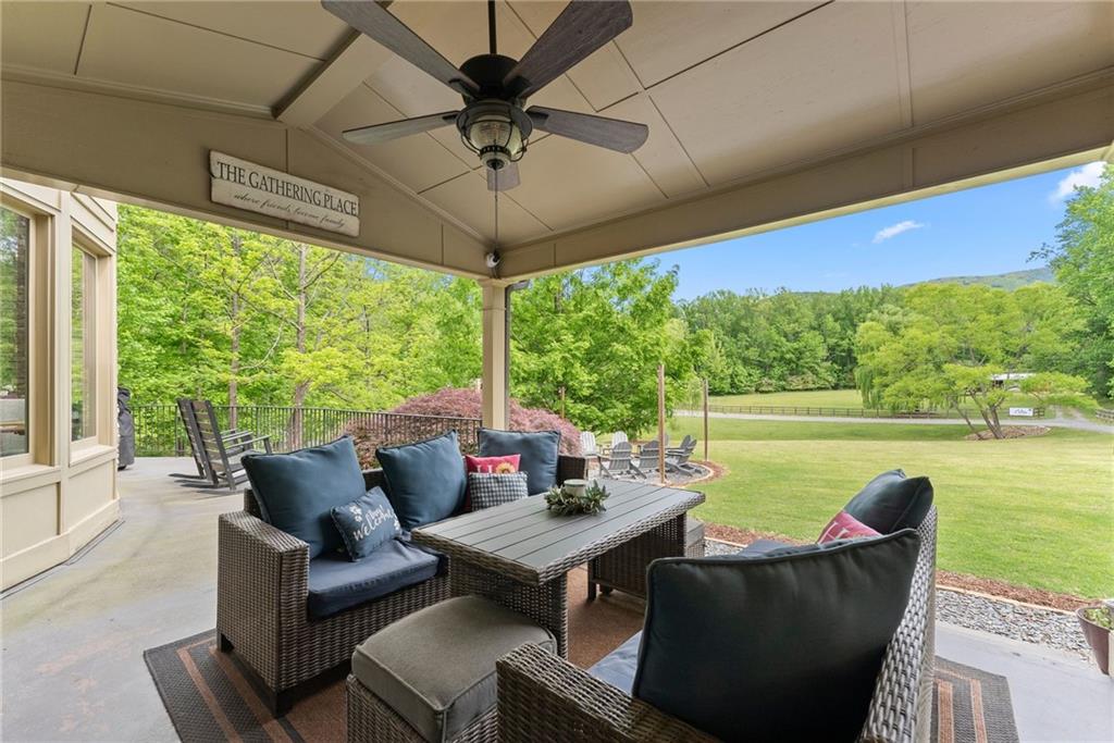 253 Happy Trails Way