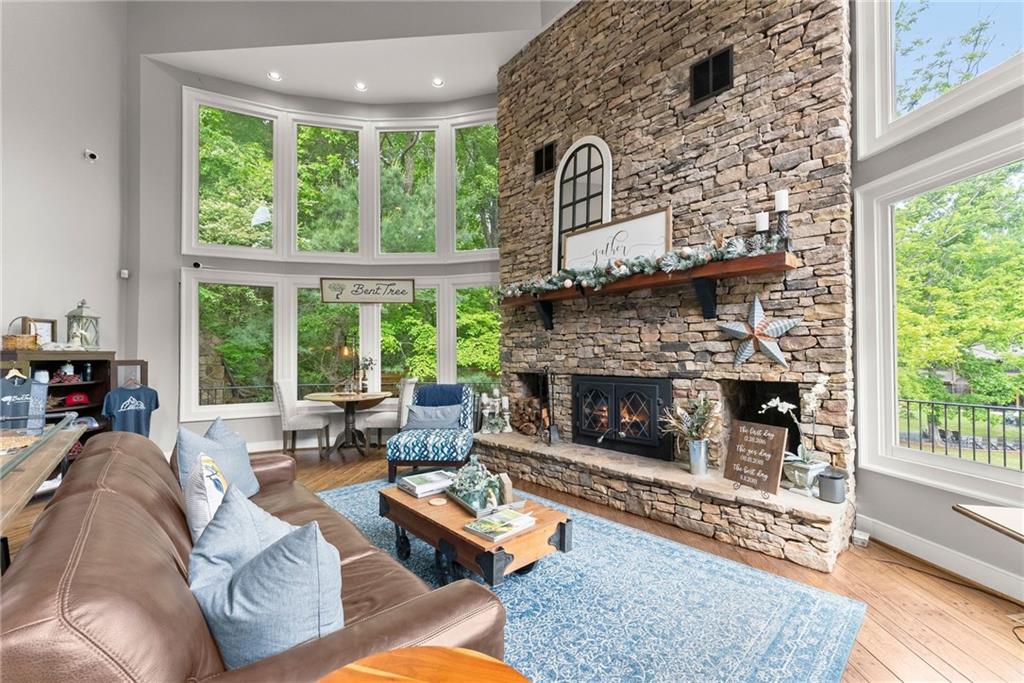 253 Happy Trails Way