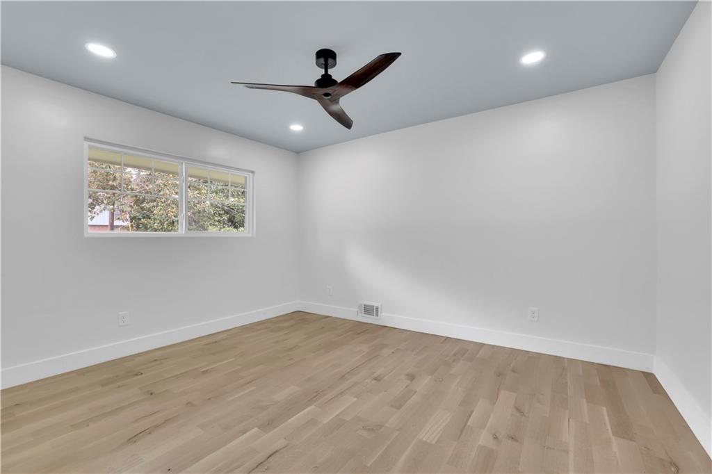 4255 Glenda Drive