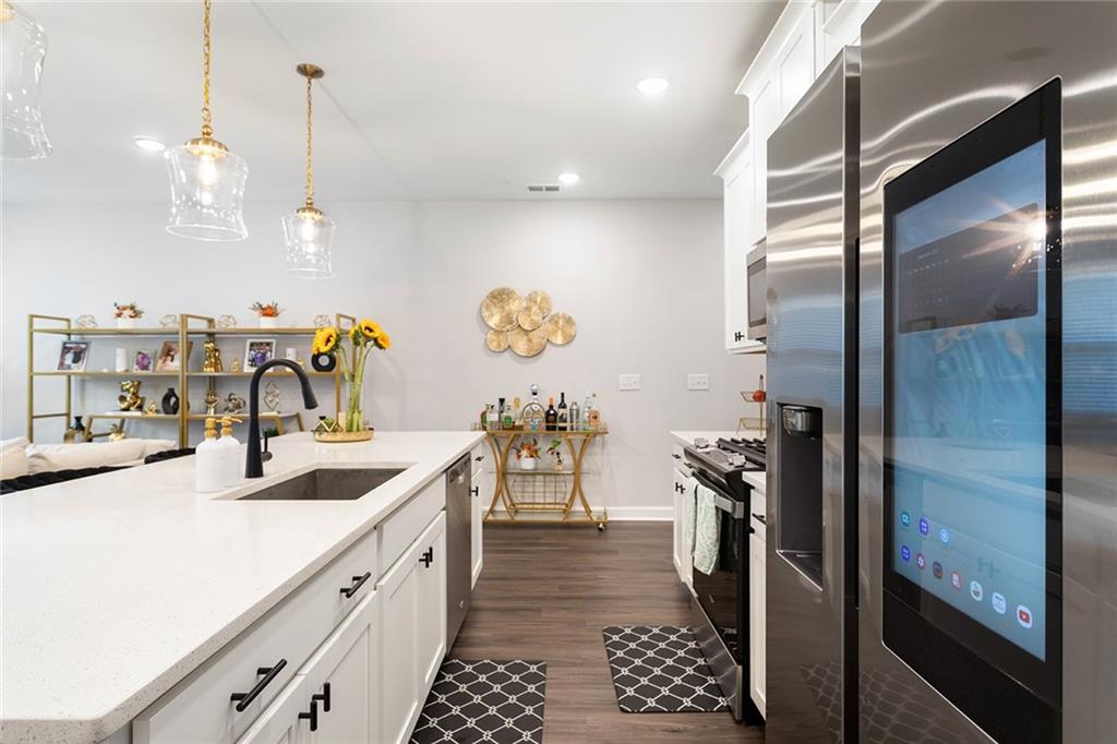 3730 Silvery Way