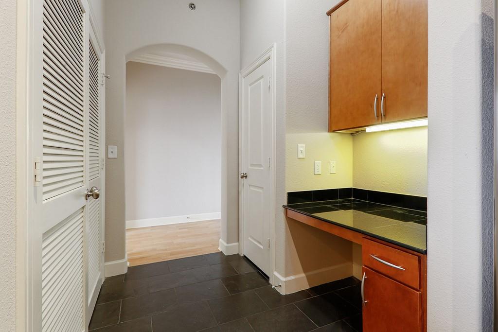 3445 Stratford Road NE Unit 2309