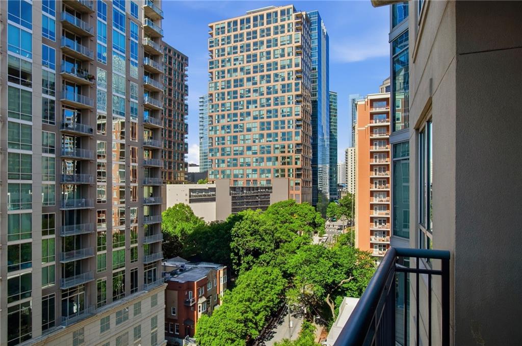 222 12th Street NE Unit 1404