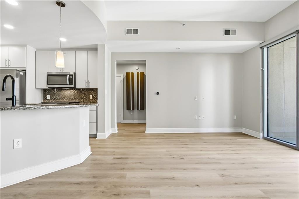 222 12th Street NE Unit 1404