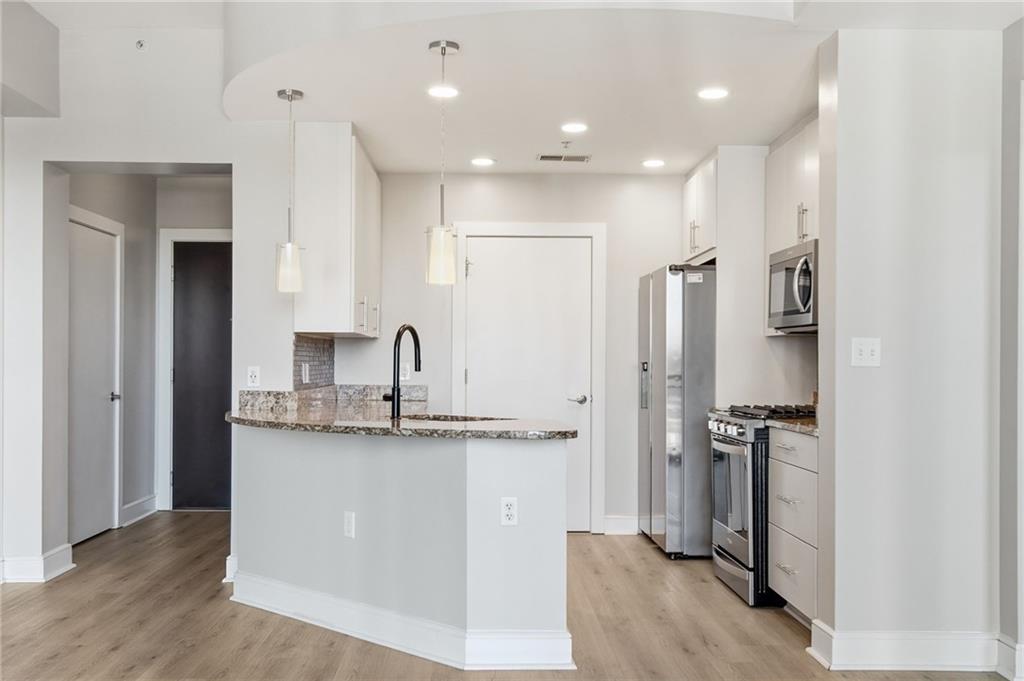 222 12th Street NE Unit 1404
