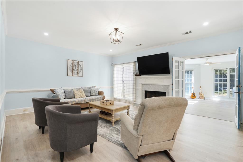400 Gatehouse Court