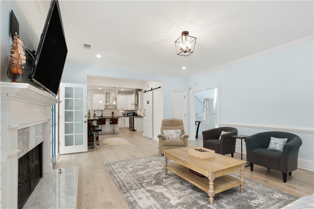 400 Gatehouse Court