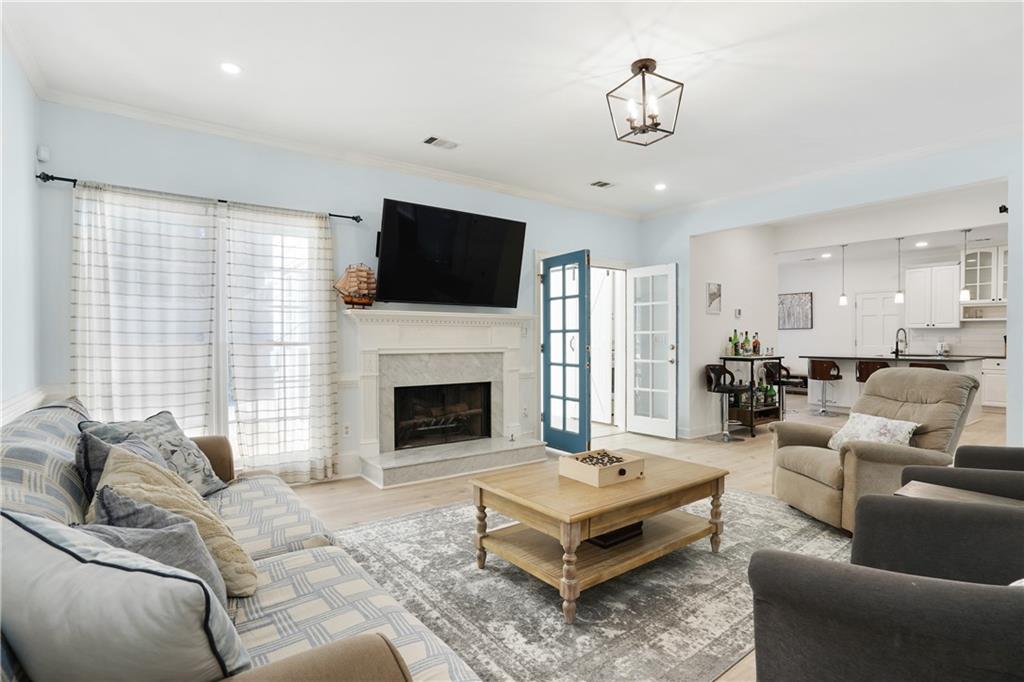 400 Gatehouse Court