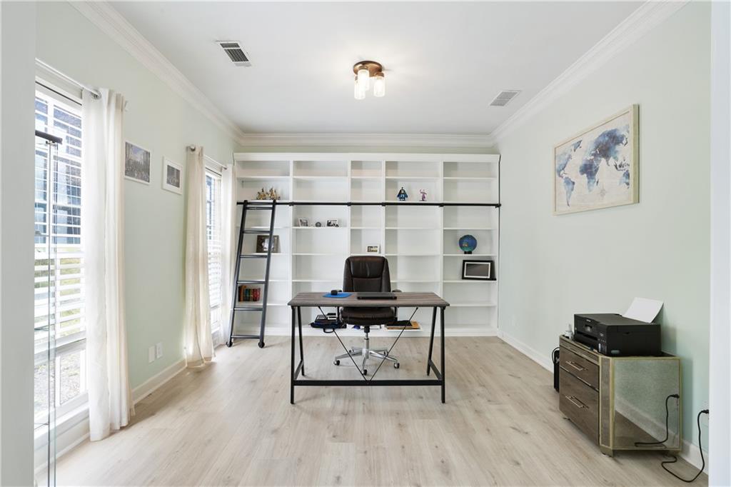 400 Gatehouse Court