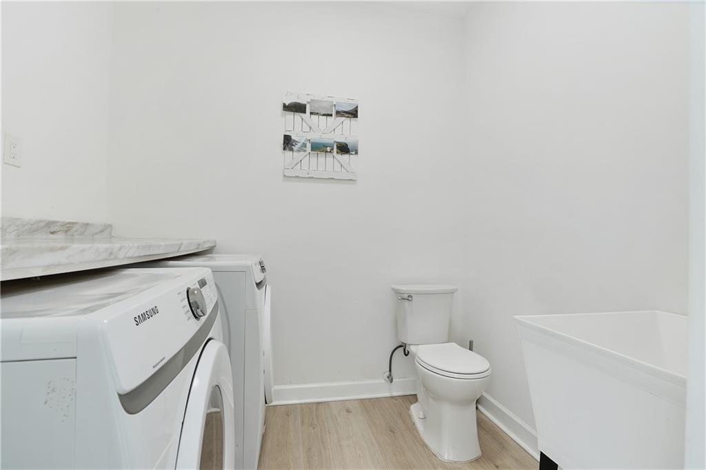 400 Gatehouse Court