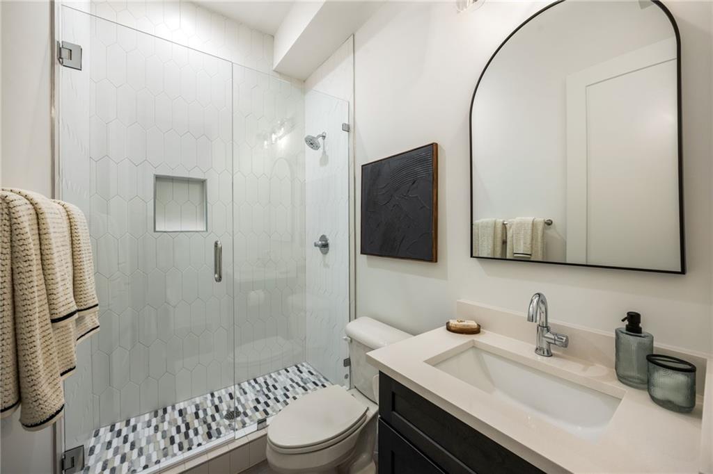 36 Walthall Street NE Unit B