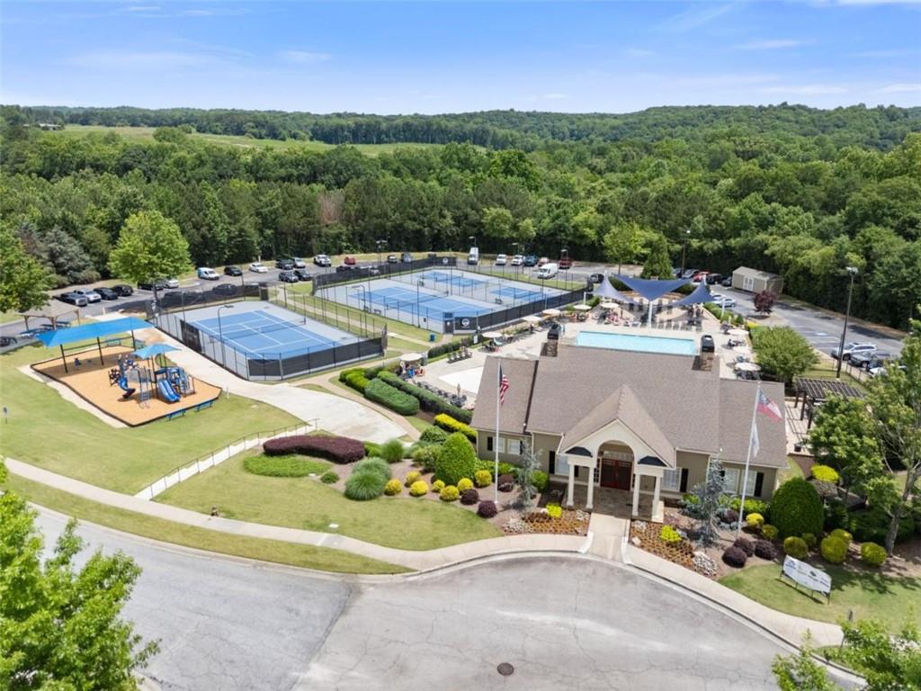 6943 Grand Hickory Drive