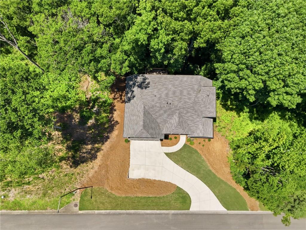 110 Old Avery Drive