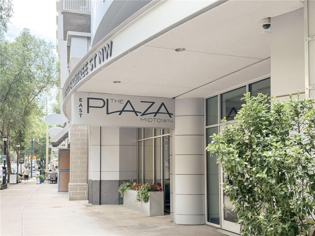 950 W Peachtree Street NW Unit 913