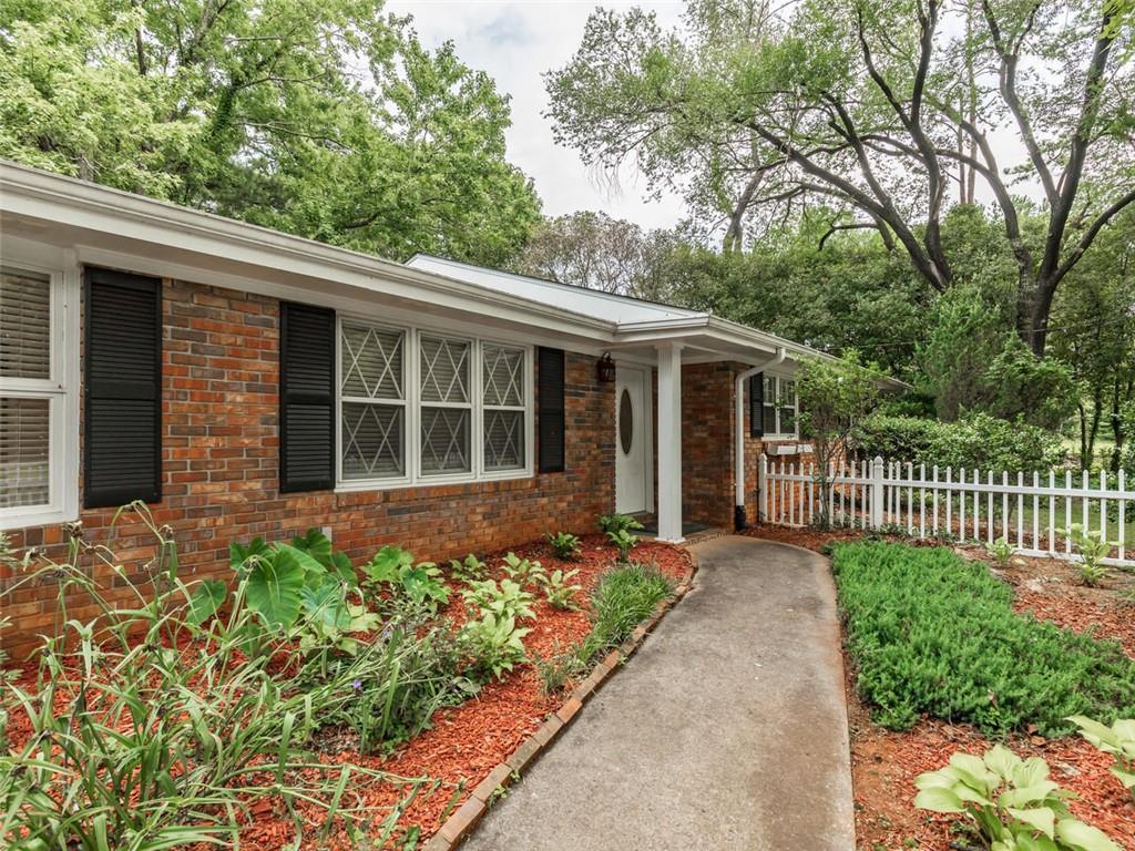 1110 Grimes Bridge Road