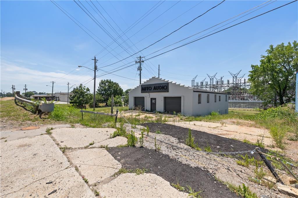 1200 Central Avenue