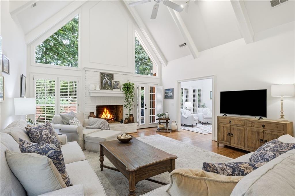 1473 Mahogany Chase NW