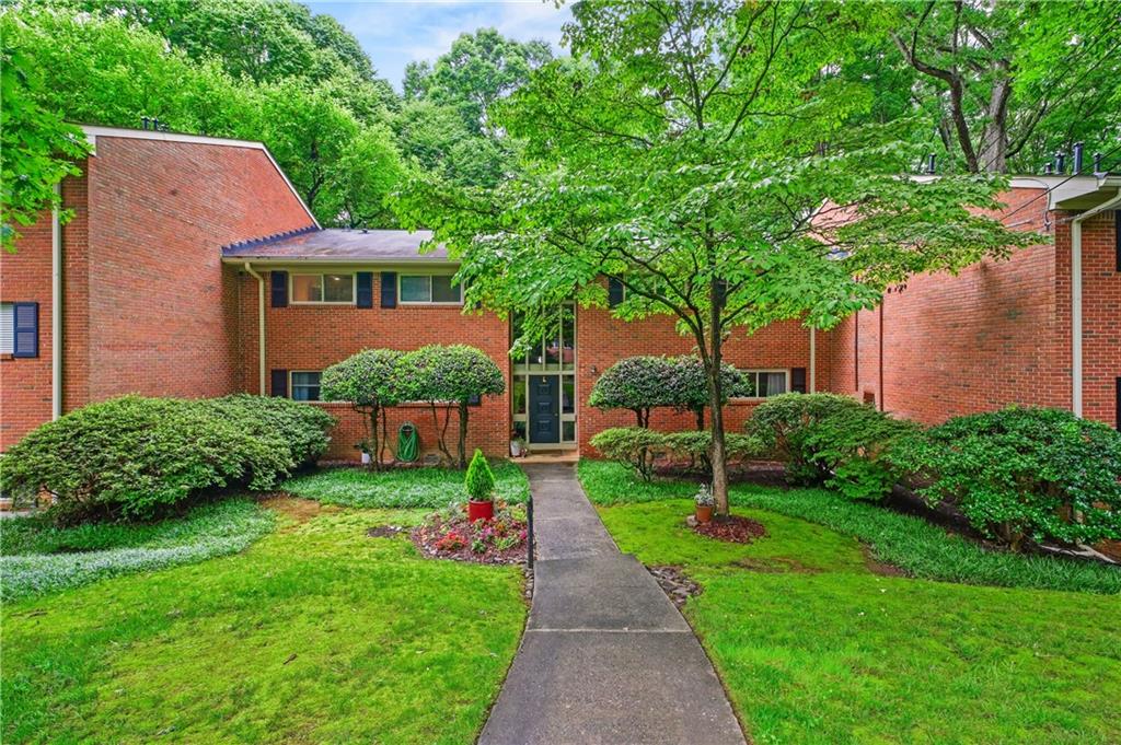 1111 Clairemont Avenue Unit L3