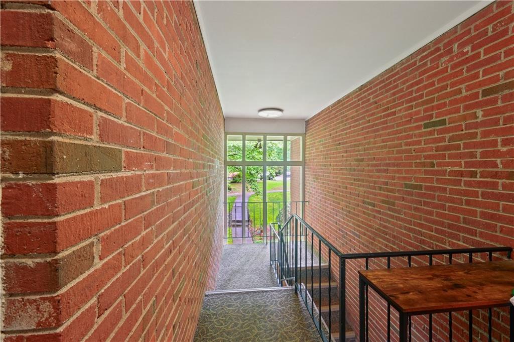 1111 Clairemont Avenue Unit L3