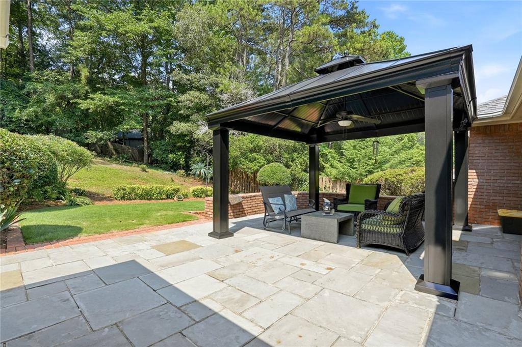 1076 Coronation Drive