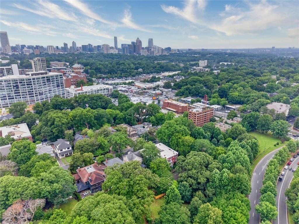 653 Bonaventure Avenue NE Unit 5