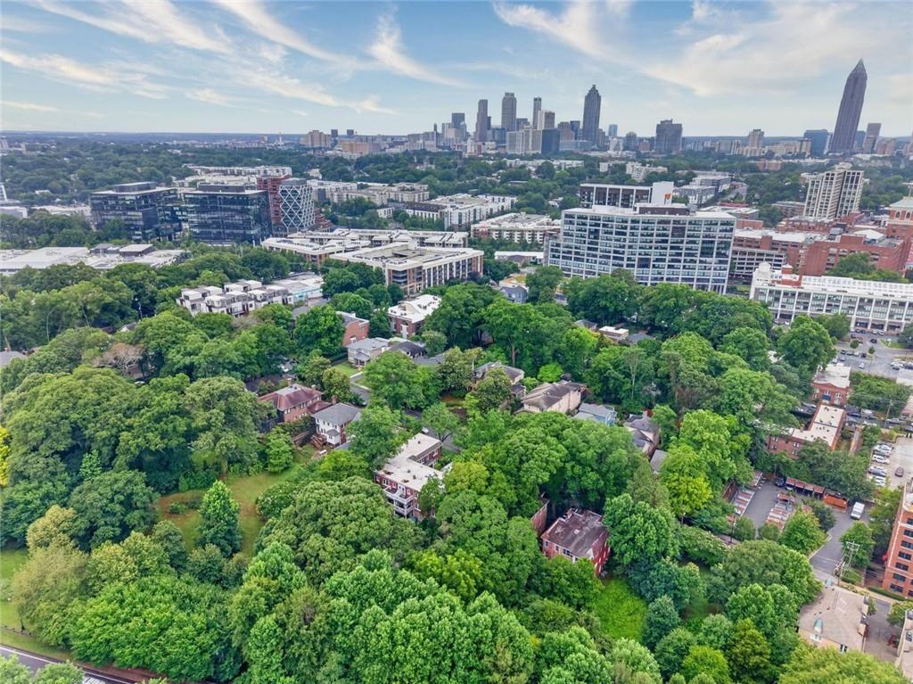 653 Bonaventure Avenue NE Unit 5