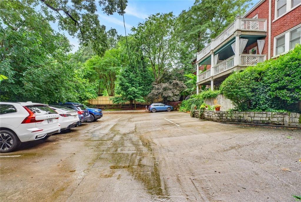 653 Bonaventure Avenue NE Unit 5