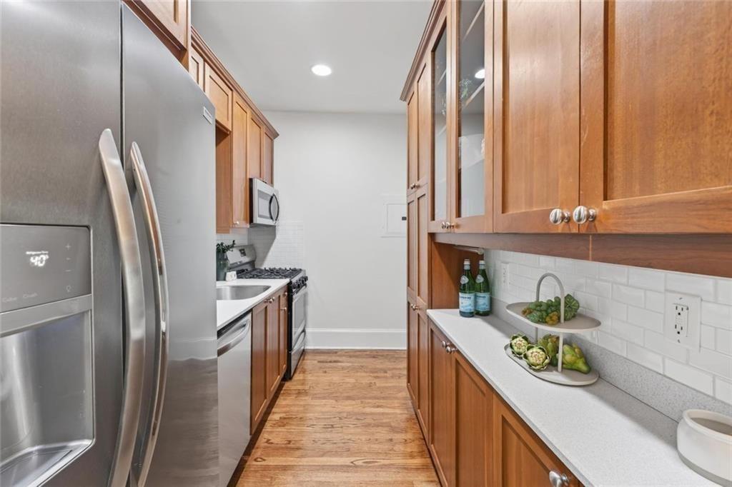 653 Bonaventure Avenue NE Unit 5