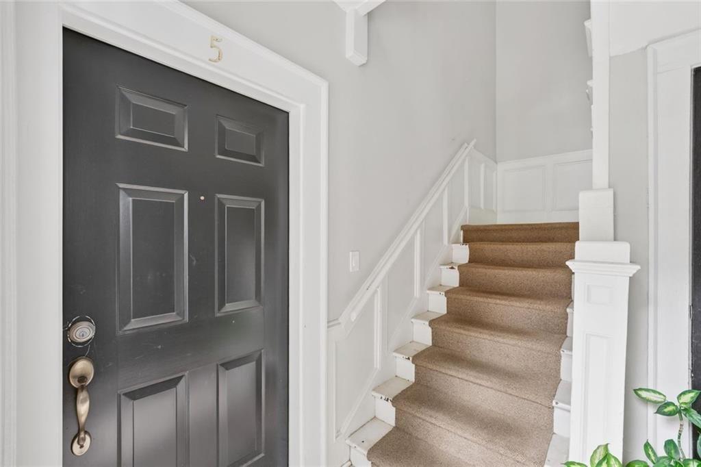 653 Bonaventure Avenue NE Unit 5