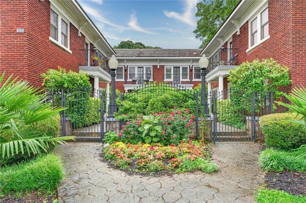 653 Bonaventure Avenue NE Unit 5