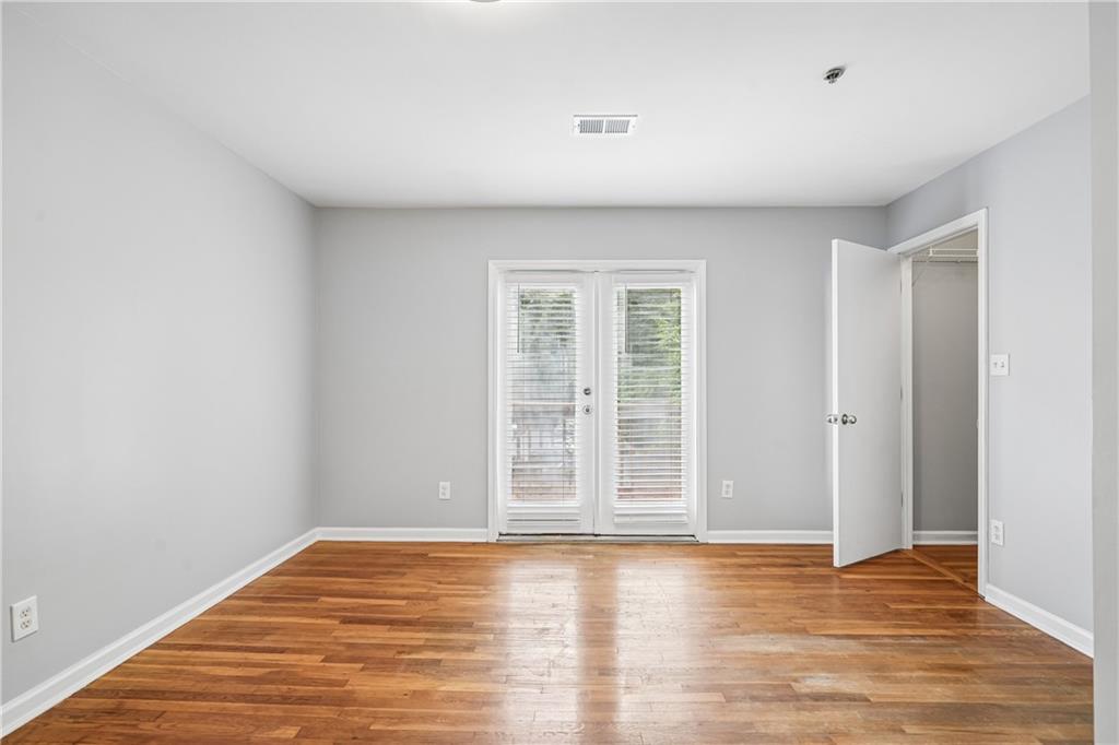 317 8th Street NE Unit 7