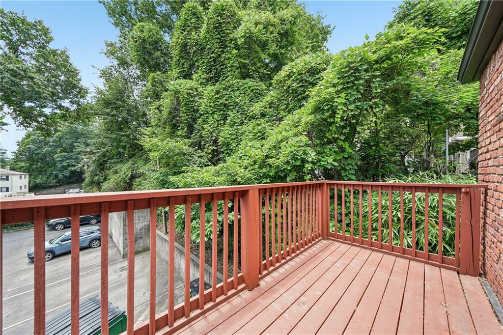 317 8th Street NE Unit 7