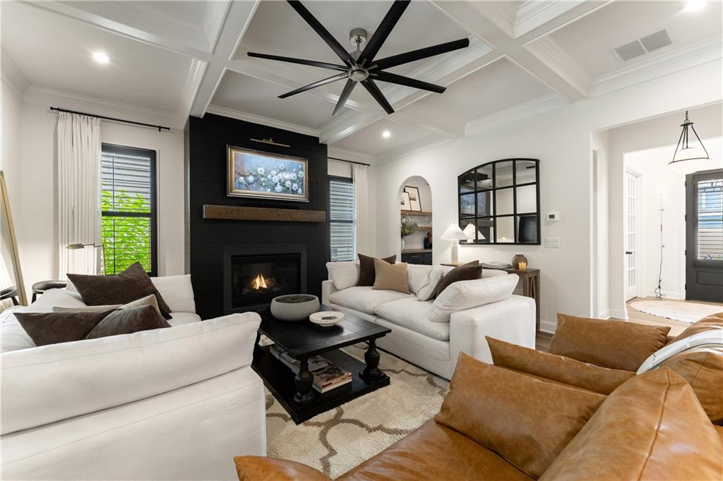 712 Bridgeview Drive