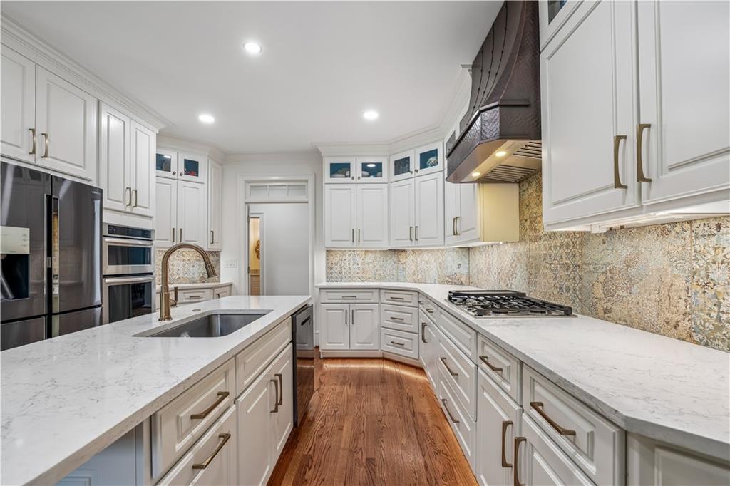 5298 Brookelake Drive