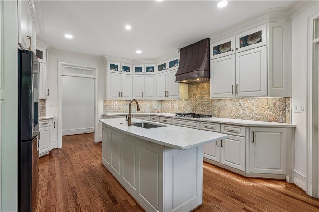 5298 Brookelake Drive