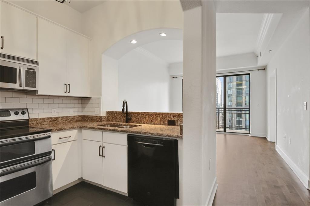 3445 Stratford Road NE Unit 1405