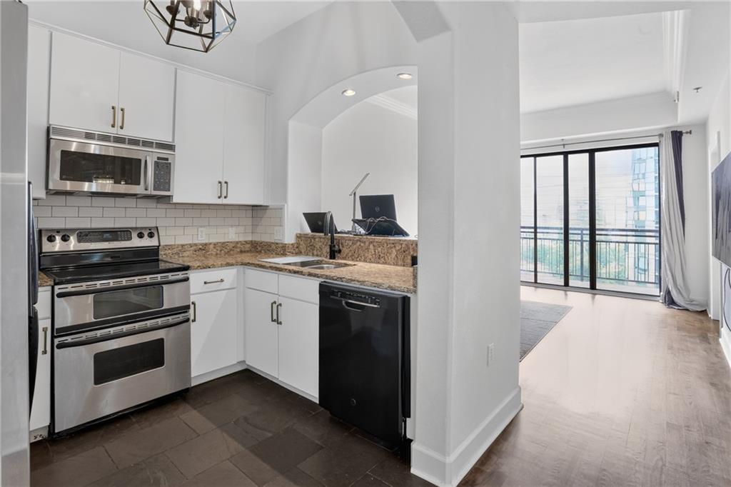 3445 Stratford Road NE Unit 1405