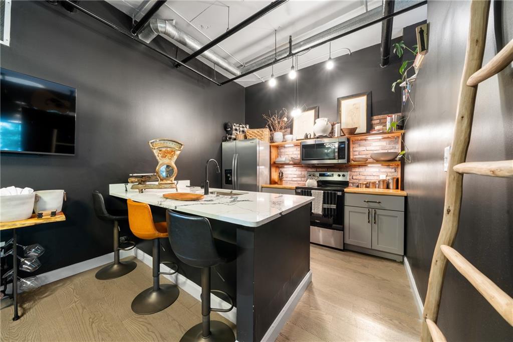 120 Ralph Mcgill Boulevard NE Unit 405