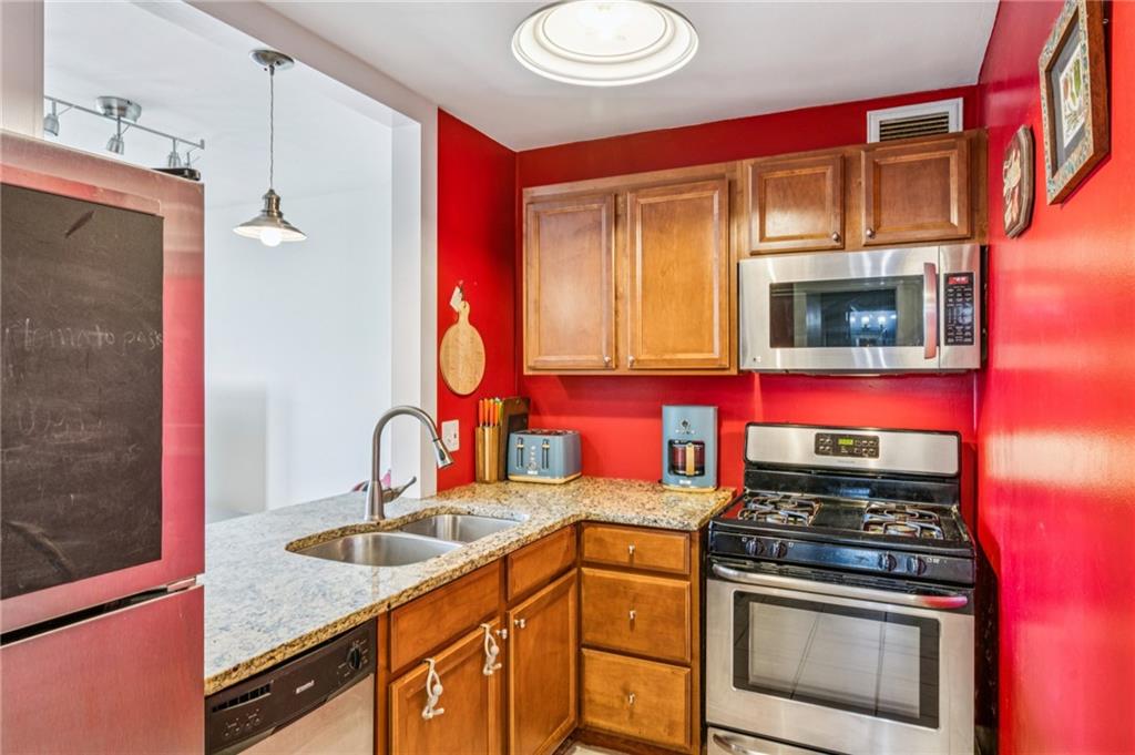 620 Peachtree Street NE Unit 1106