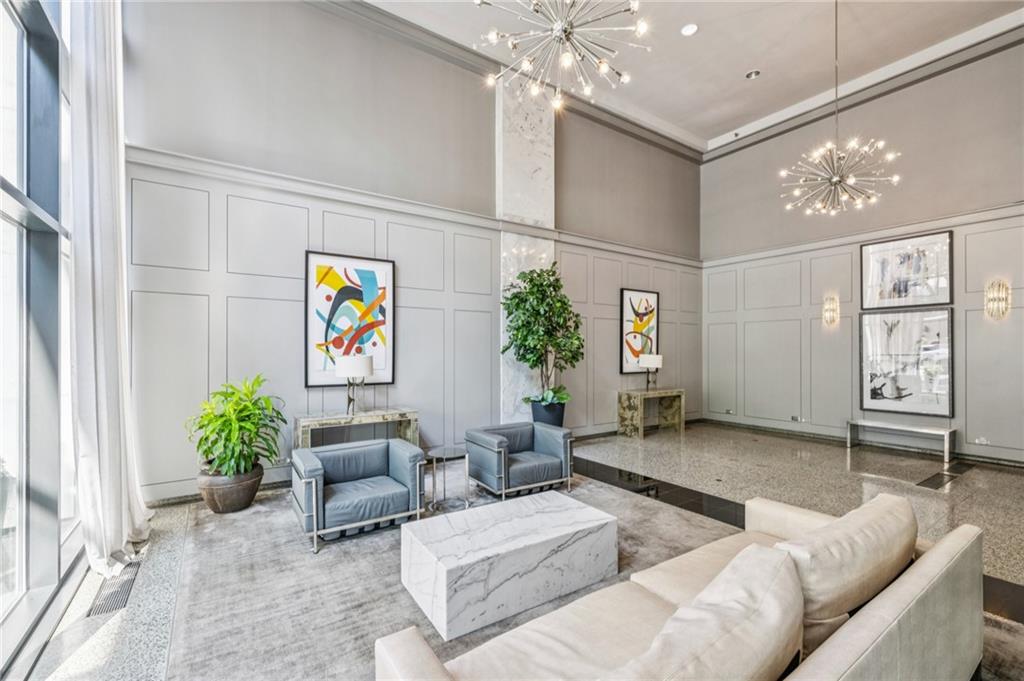 620 Peachtree Street NE Unit 1106