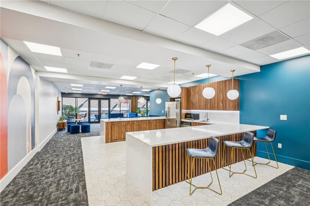 620 Peachtree Street NE Unit 1106