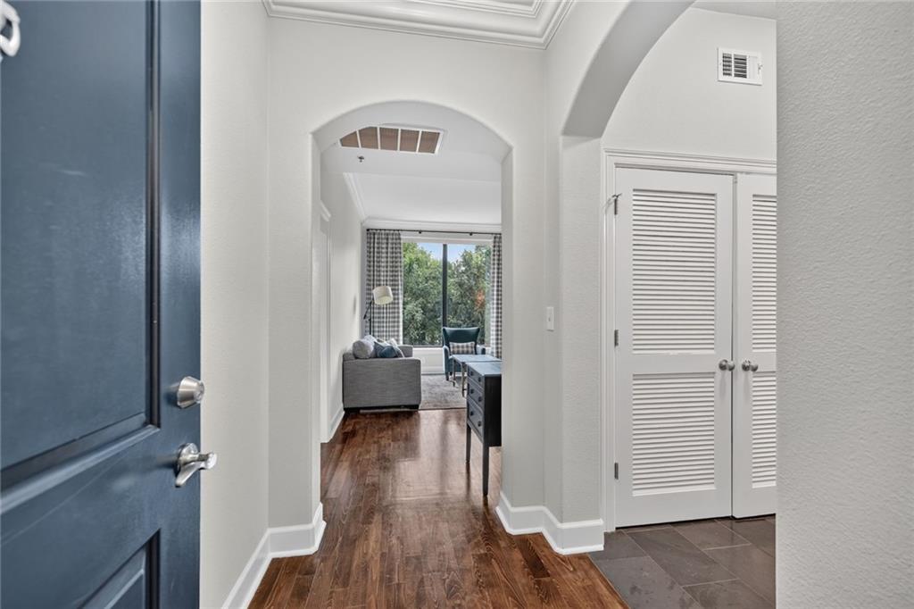 3445 Stratford Road NE Unit 402
