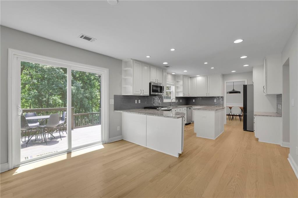 4418 Shellie Lane
