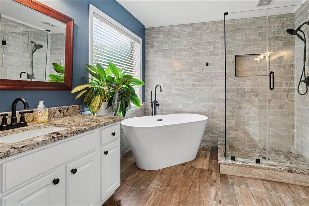 4067 Kingsley Park Court