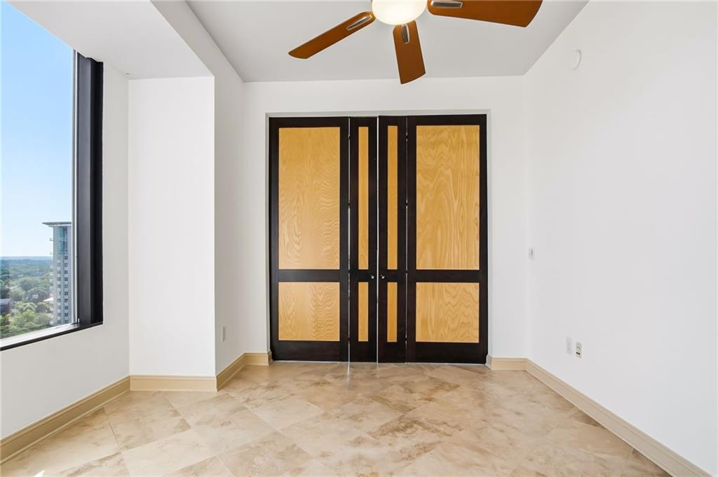 2828 Peachtree Road NW Unit 2402