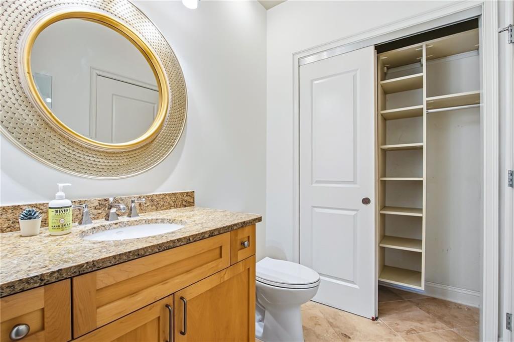 2828 Peachtree Road NW Unit 2402