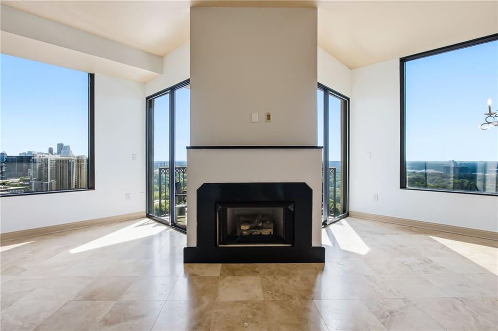 2828 Peachtree Road NW Unit 2402