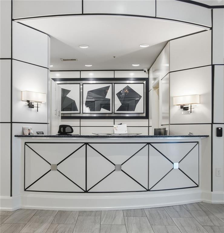 2828 Peachtree Road NW Unit 2402