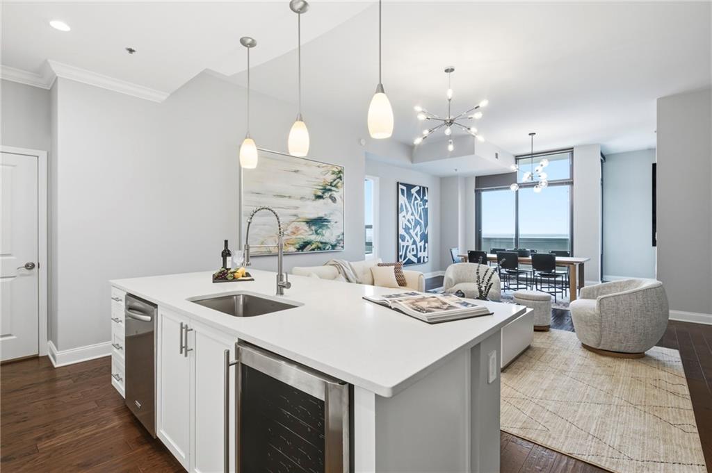270 17th Street NW Unit 4306