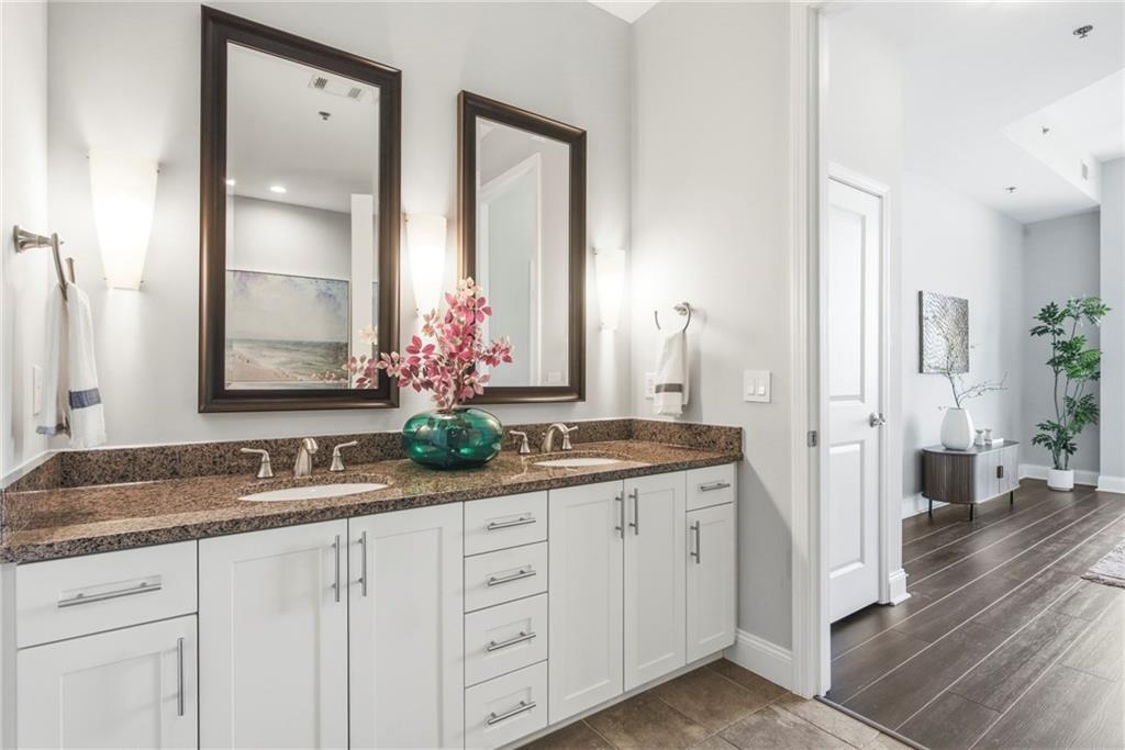 270 17th Street NW Unit 4306