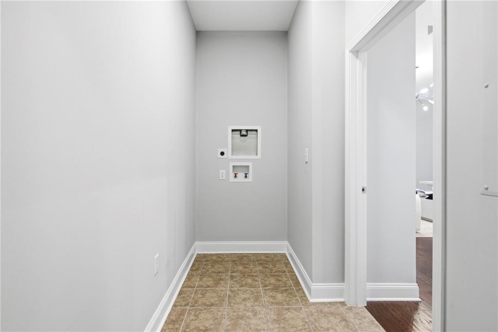 270 17th Street NW Unit 4306